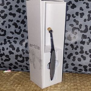 Artis Silver and Tan Oval Brush